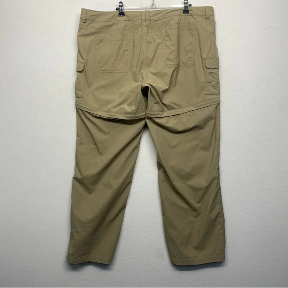 NWT The North Face Paramount Convertible Pants 18 Short Dune Beige Cargo Zip Off - Picture 8 of 14